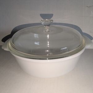 Fire King Round 8"X3" Casserole dish With Lid